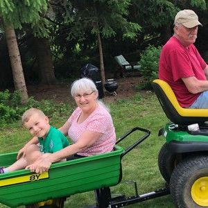 Meet your Posher, Marian